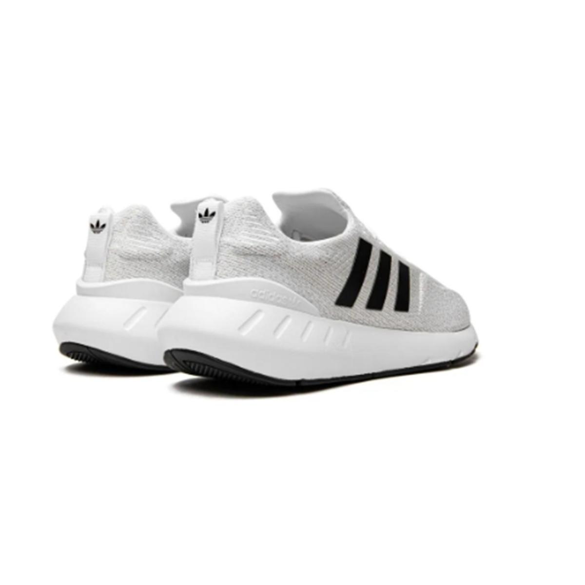 Imagem 3 do produto Tênis Esportivo Masculino Branco/Preto Adidas