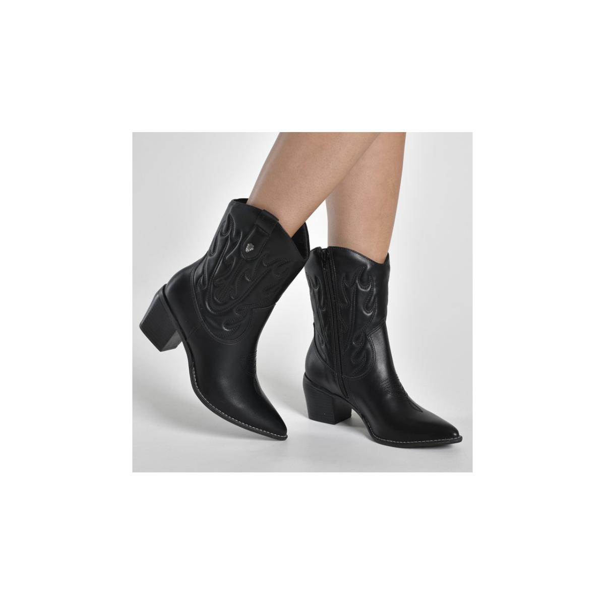 Imagem 5 do produto Bota Feminina Western Bordada Via Marte 022532